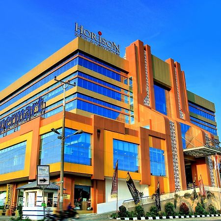 Horison Hotel Pematang Siantar Εξωτερικό φωτογραφία