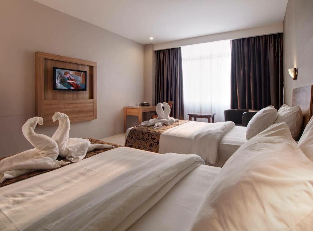 Horison Hotel Pematang Siantar Εξωτερικό φωτογραφία